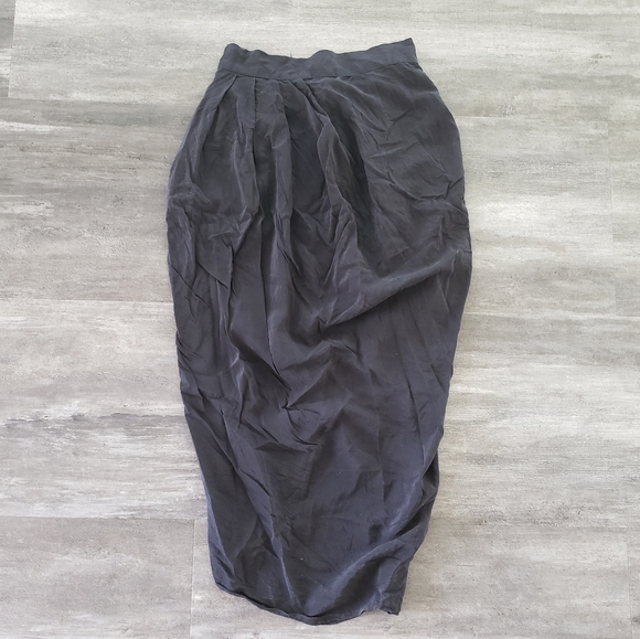 Black Unconditional London Silk Maxi - Picture 2 of 4